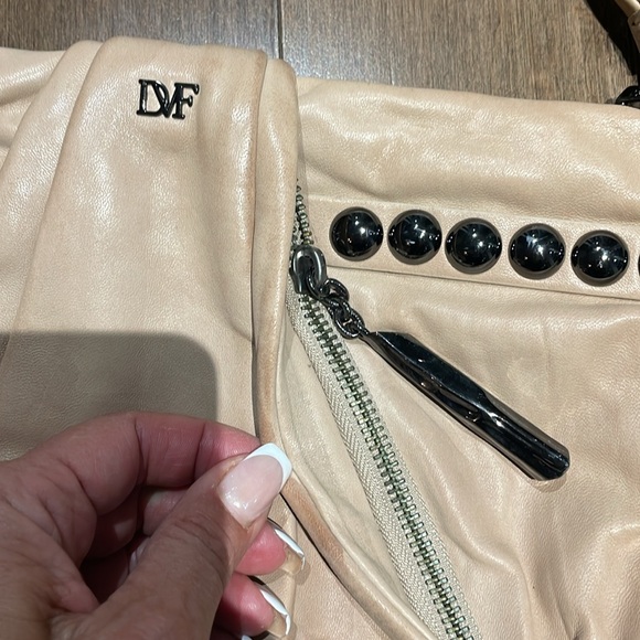 DVF leather handbag/clutch - Picture 2 of 5